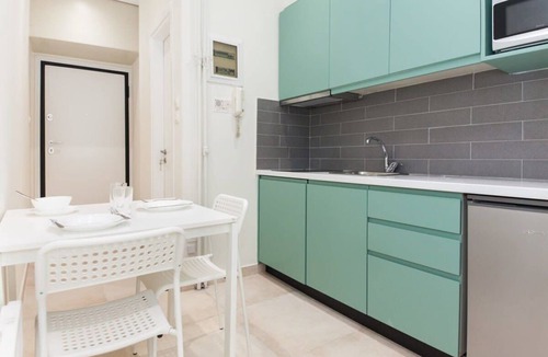 Ampelokipoi Apartment | Charming Studio for 2 in the Heart of Ampelokipoi