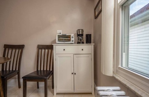 Flatlands Apartment | Chic 2-bedroom apartment