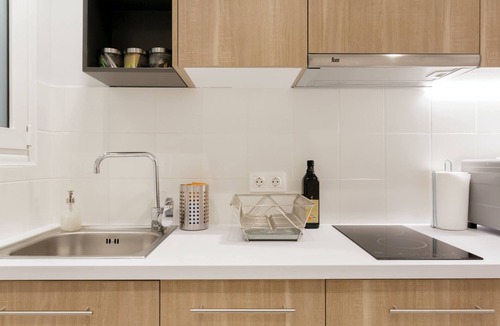 Plaka Apartment | Chic and Cosy Flat in Plaka