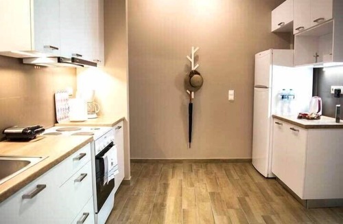 Thissio Apartment | Chic and Minimal apartment close to Thissio Metro