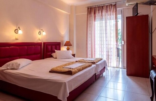Olymbiaki Akti Hotel | Christina hotel