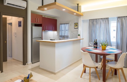 Rafina-Pikermi Apartment | CHROMA Lodge Rafina