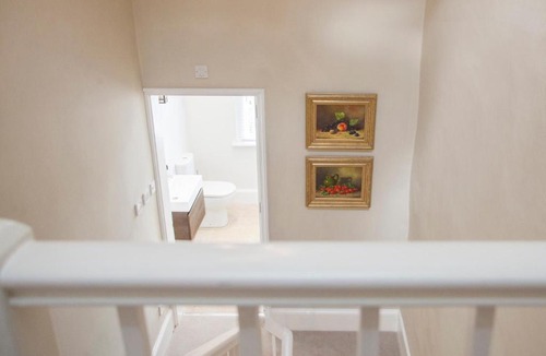 Bath Apartment | City View - 11 Southcot Place