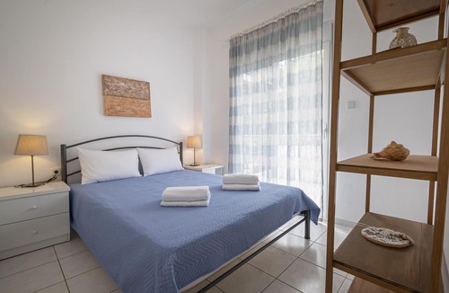 Haniotis House | Coastal Blue 1 by RentalsPro