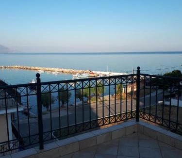 Ireon Hotel | Cohyli Hotel