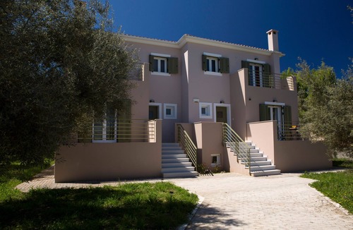 Lygia Villa | Comfortable and modern villa only 4 km from Lefkada town