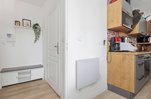 Chartrons House | Comfortable Apartment in the Heart of Bordeaux