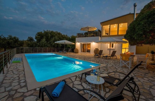 Koutsi Villa | Contemporary Villa with Pool Views