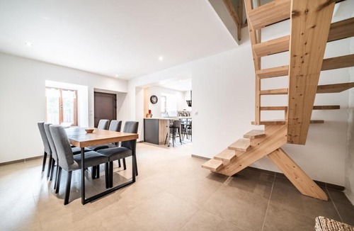 Sillingy Apartment | Cosy House