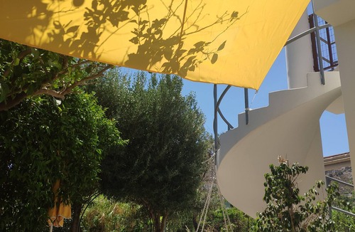 Stegna House | Cosy modern house with own garden and parking at Stegna Beach
