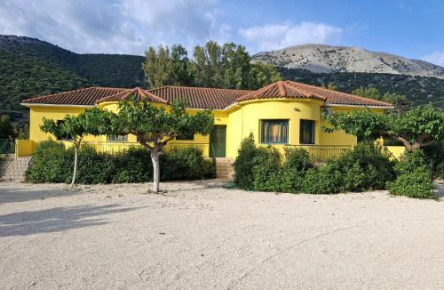 Agia Efimia Apartment | Countryside Studios
