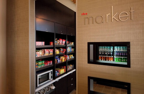 Downtown Hotel | Courtyard by Marriott Miami Dadeland