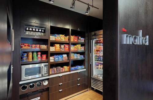 Oxford Valley Hotel | Courtyard by Marriott Philadelphia Langhorne