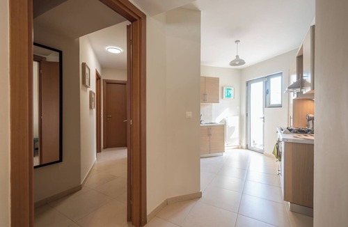 Kerameikos Apartment | Cozy 2 bedroom flat near Gazi