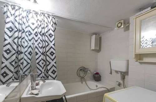 Exarhia Apartment | Cozy apartment in Exarcia district