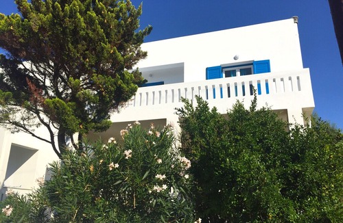 Paleopolis Apartment | Cozy & comfy Apt with Sea View in Chora Andros
