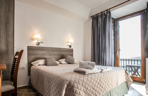 Myrina House | Cozy Suites At The Deep Blue Sea 4,5,6,7
