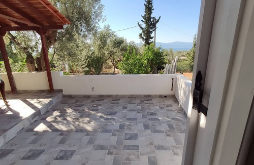 Eretria Cottage | Cozy vacation apartment Panorama2