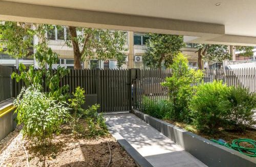 Ampelokipoi Apartment | Cubes Living Athens Goudi