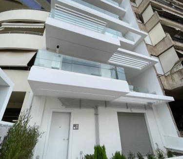 Kallithea Apartment | Cultural Retreat Near Stavros Niarchos Center