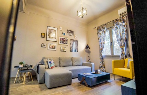 Petralona Apartment | D16 Athens Apartment - 5' mins to Petralona Metro