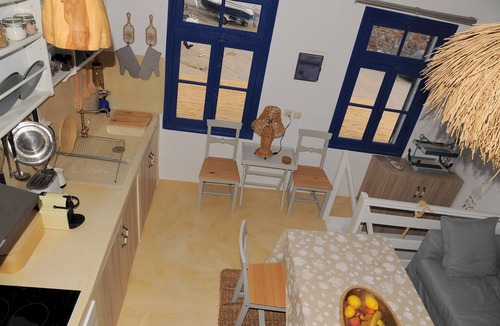 Voia House | Dandy Villas Velanidia - Fisherman's Hut - By the Sea