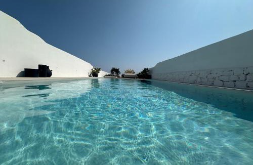 Ano Mera House | Dear John, a serene escape near Elia beach