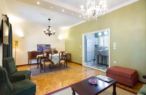 Corfu Town Apartment | DECO AGGELI SUITE IN CORFU TOWN HISTORICAL CENTER