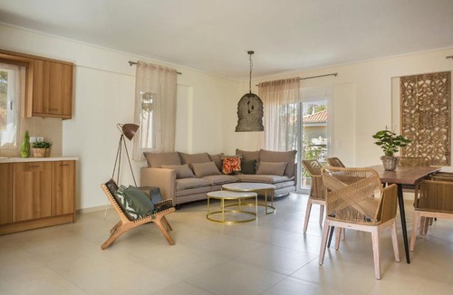 Karavomylos Villa | Deluxe Kefalonia Apartment Apartment Paeonia 3 Bedroom Pool Sea View Karavomilos