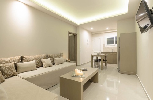Laganas Apartment | Deluxe Two-Bedroom Apartment