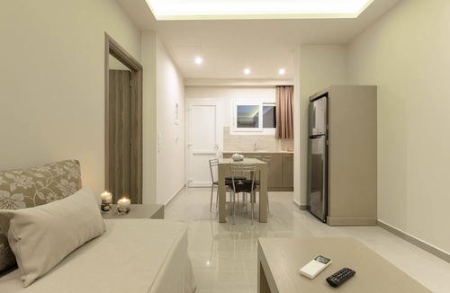 Laganas Apartment | Deluxe Two-Bedroom Apartment