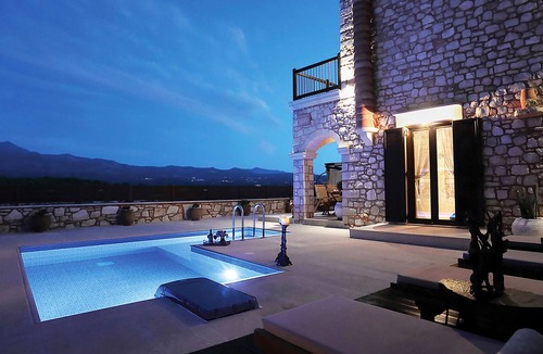 Roumeli Villa | Deluxe Villa LaCasa 2 with Private Swimming Pool