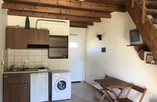 Armenistis Apartment | Despina studios and rooms