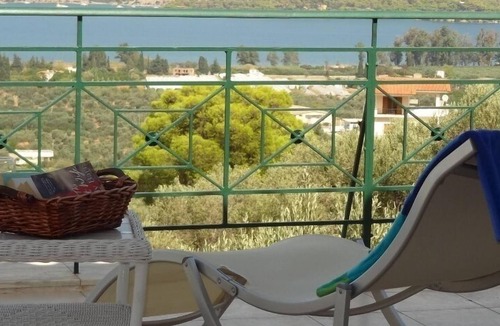 Galatas Villa | Detached Villa With Panoramic Views. 2 Mins Crossing To Poros Island