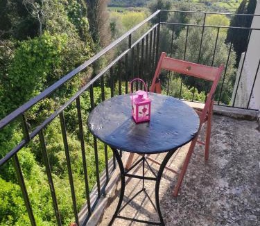 Agia Thekli House | Dina's House