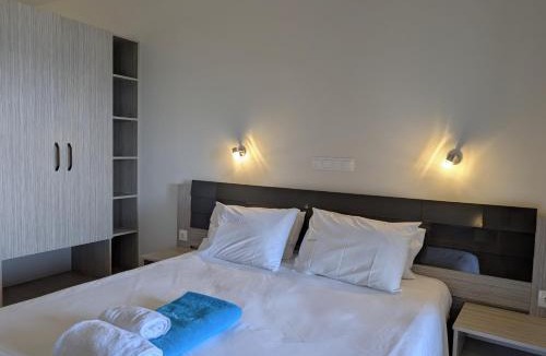 Apraos Apartment | Dionysos Apartments