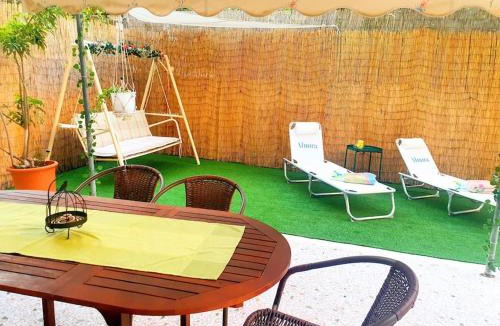 Argyroupoli Apartment | Dolce Casa an athenian residence with private garden