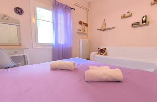 Argyroupoli Apartment | Dolce Casa an athenian residence with private garden