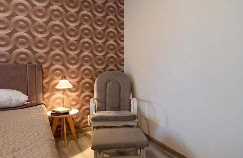 Omonia Apartment | Downtown Penthouse With Gym And Acropolis View