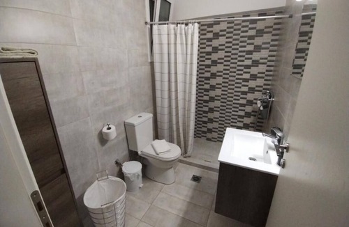 Ilioupoli Apartment | Easy & Comfy Athens