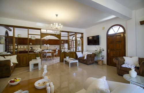 Sozopolis Villa | Eden Park Villa by RentalsPro