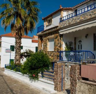 Lesvos Apartment | Efterpi Aggeli