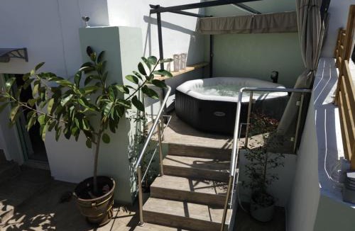 Psathoyiannos House | Elaida Home