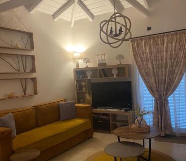 Methoni Apartment | Elais House Methoni