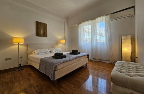 Ampelokipoi Apartment | Elegant Experience Stay - Athens Town