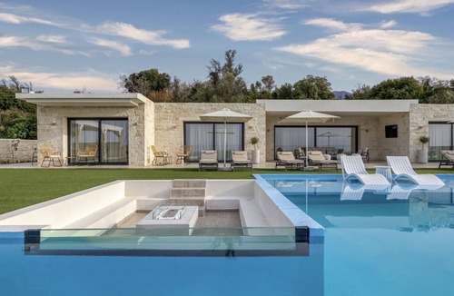 Krasounas Villa | Elira Luxury Villa - With Private Pool