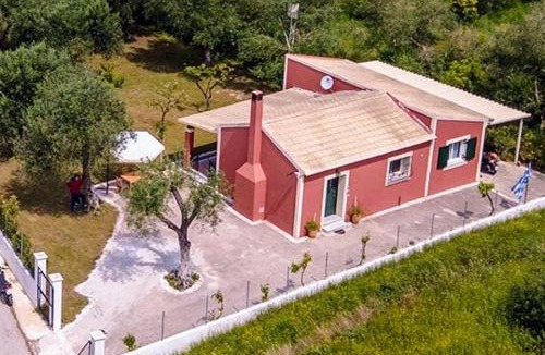 Melikia House | EMA Spa The Red house