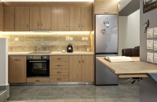 Neos Kosmos House | ENTERTAINMENTO 101 NEA SMIRNI
