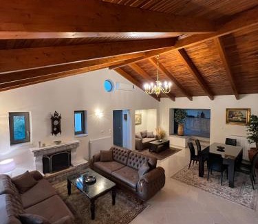 Igoumenitsa Apartment | Entire Apartment 140m2 near Syvota and Parga