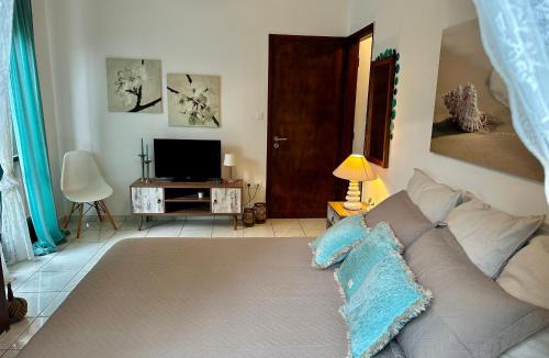 Marathon Apartment | Eratous Seaside House
